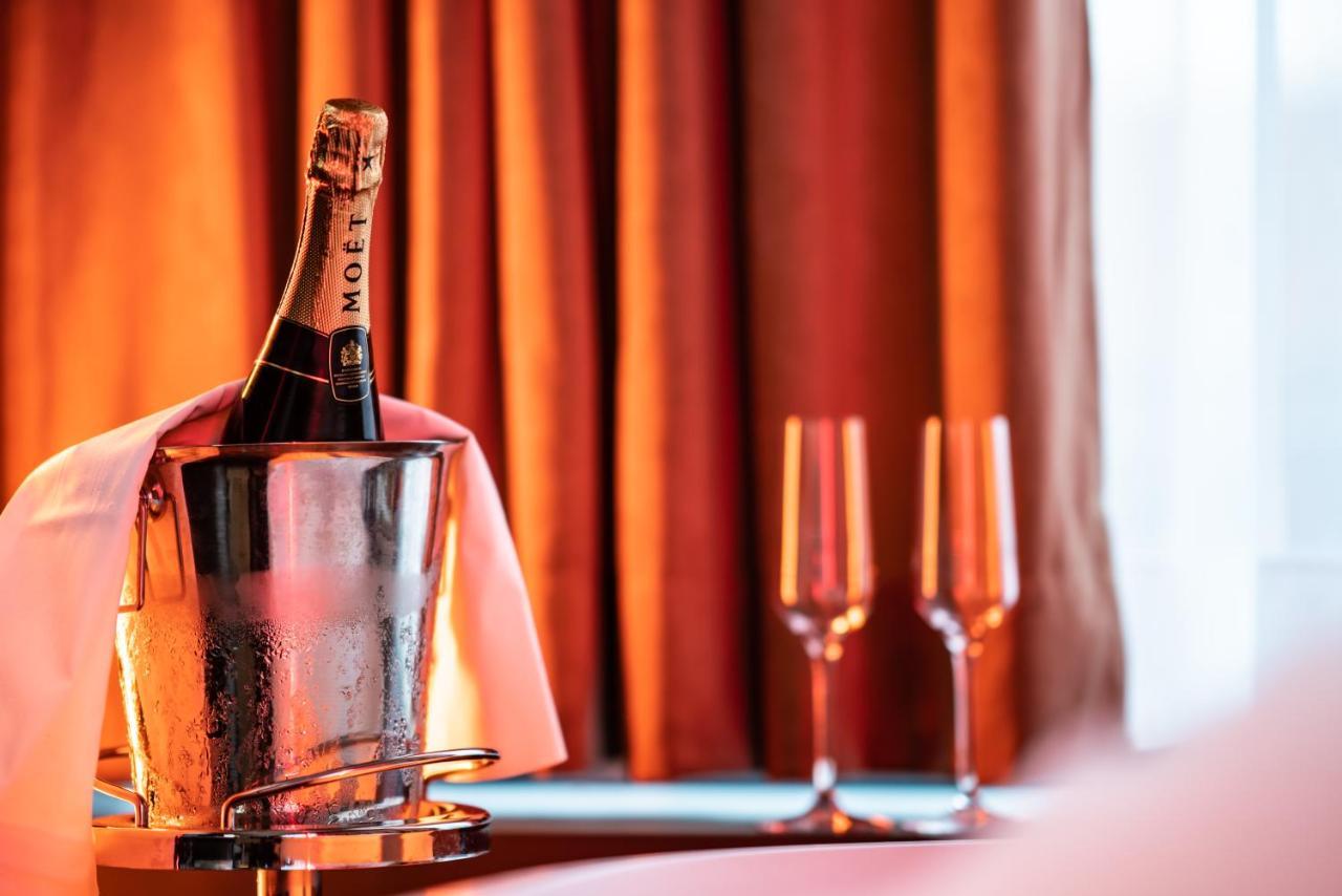 Villa Boutique Hotel Щраубинг Екстериор снимка
